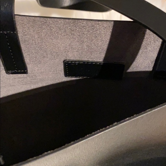 Tote - Picture 2 of 4